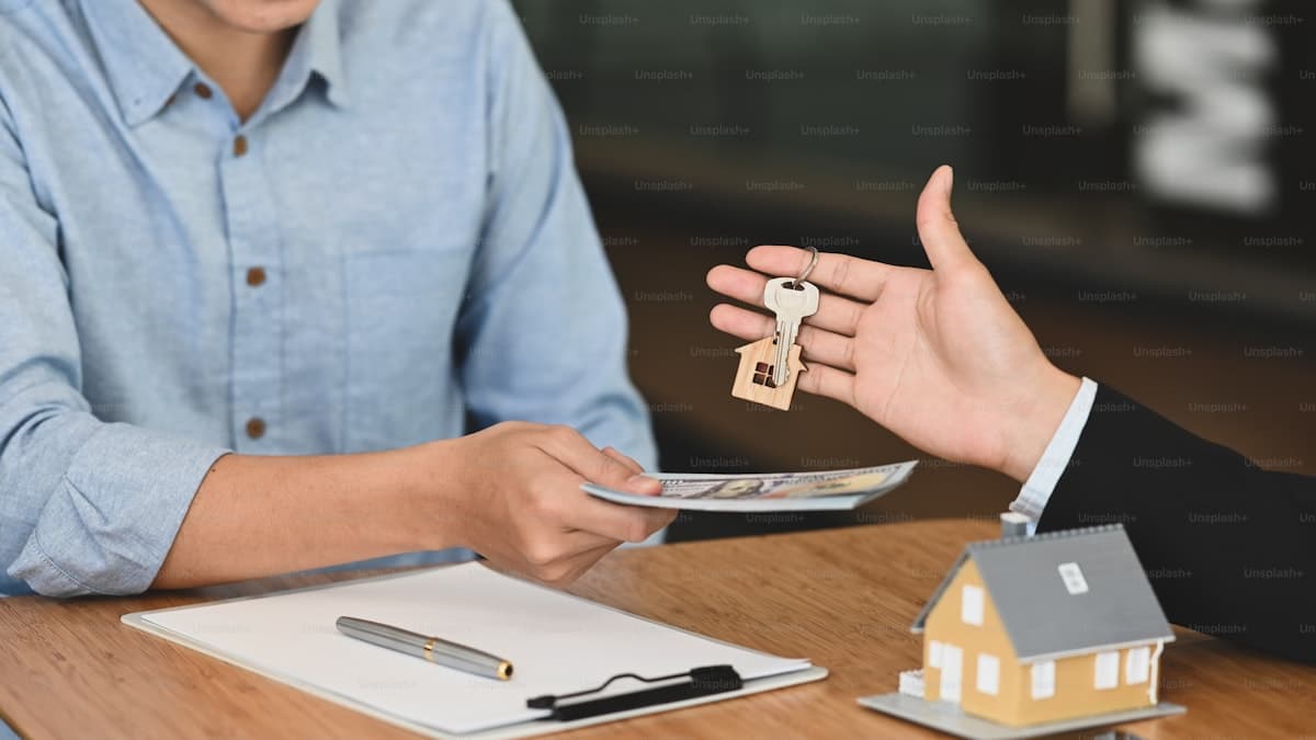 When Income Is Not Straightforward: Preparing for a Mortgage Conversation